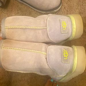 Grey/Lime Green Uggs